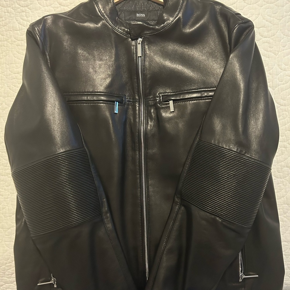 Almost Nee Hugo Boss Leather Mercedes AMG Formula 1 Jacket!